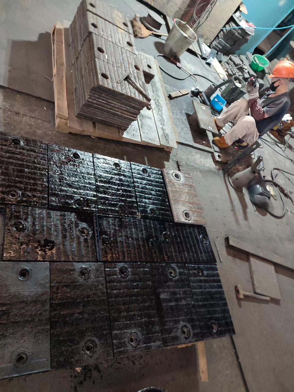 辽宁耐磨钢板衬板