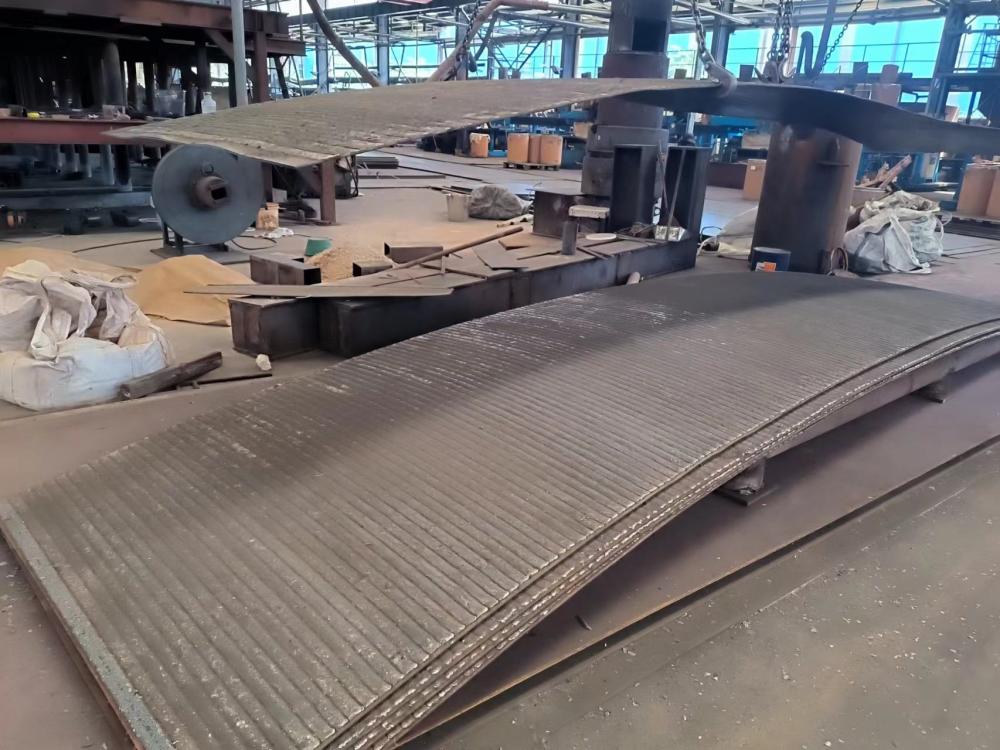 辽宁堆焊耐磨板江苏耐磨板厂家