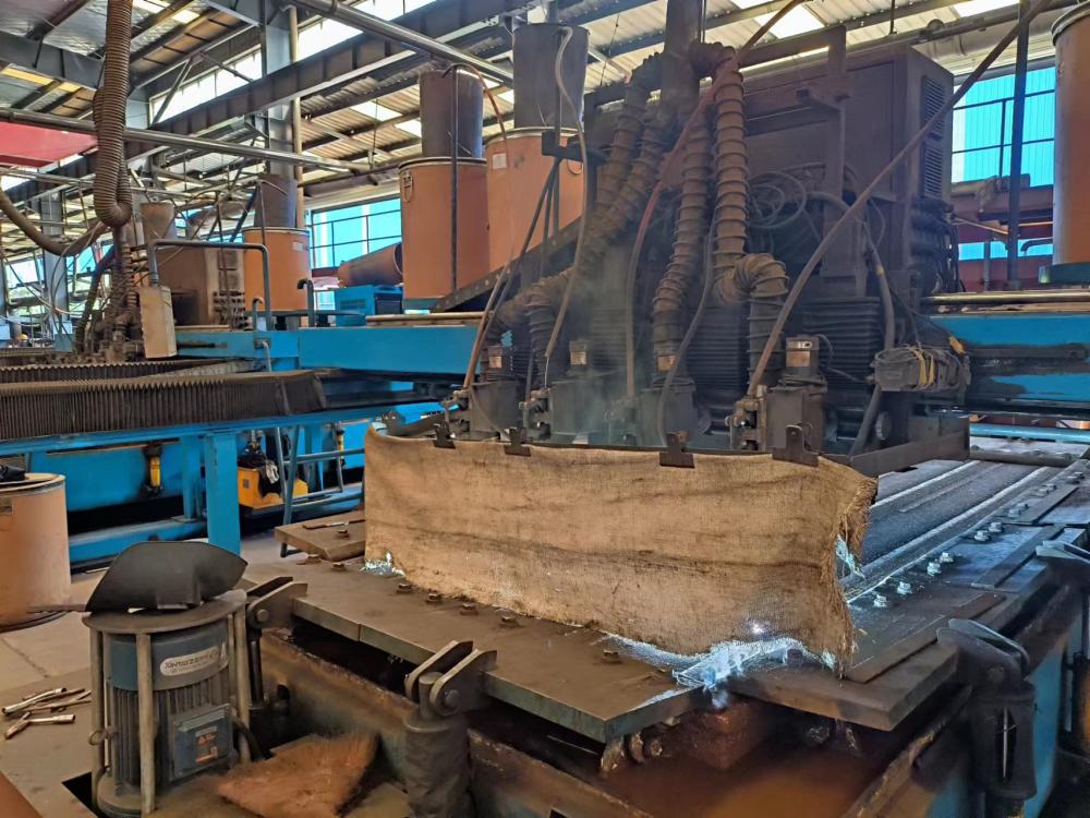 辽宁堆焊耐磨板，碳化铬耐磨板