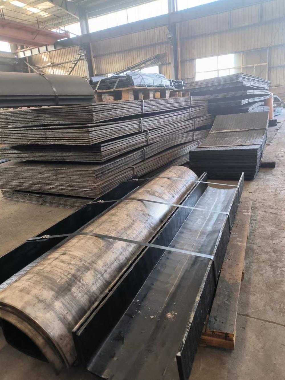 辽宁堆焊耐磨板切割，打孔，压弧