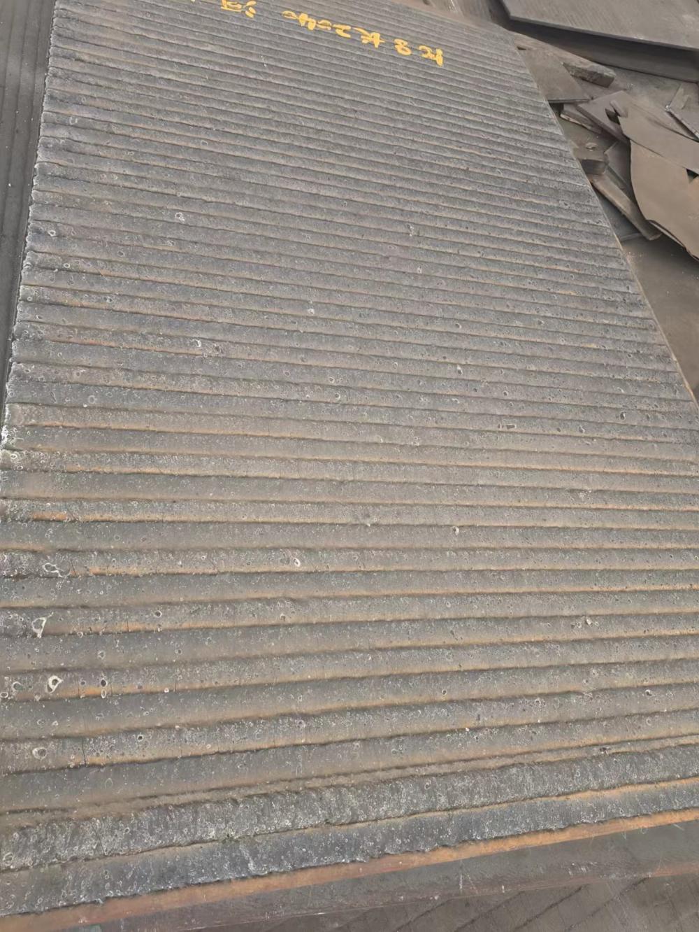 辽宁UP耐磨板，堆焊耐磨板