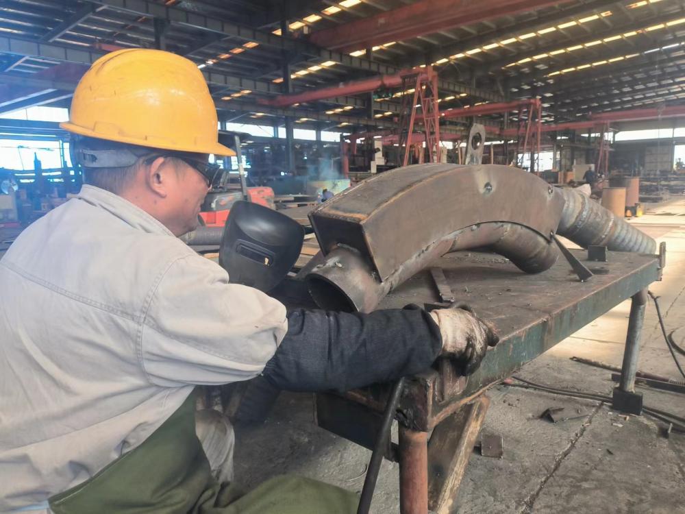 辽宁堆焊耐磨弯头，耐磨弯头