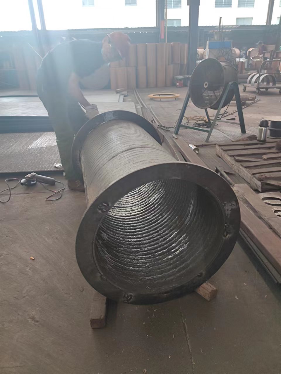 辽宁双金属耐磨管，堆焊耐磨管6+4,6+6,8+6,10+6,12+8